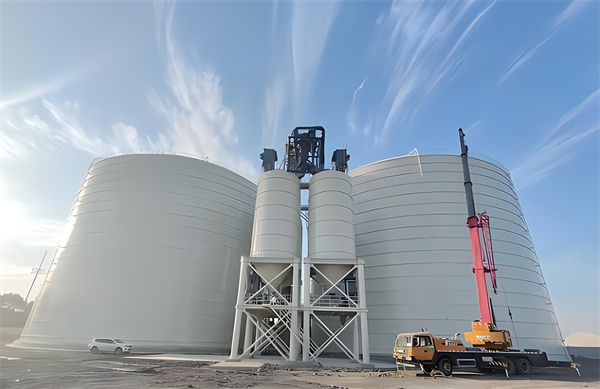 合山大型钢板库